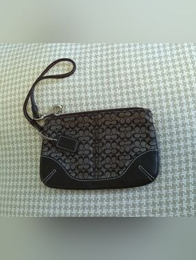 Coach Vintage Signature Canvas Wristlet with Leather Trim